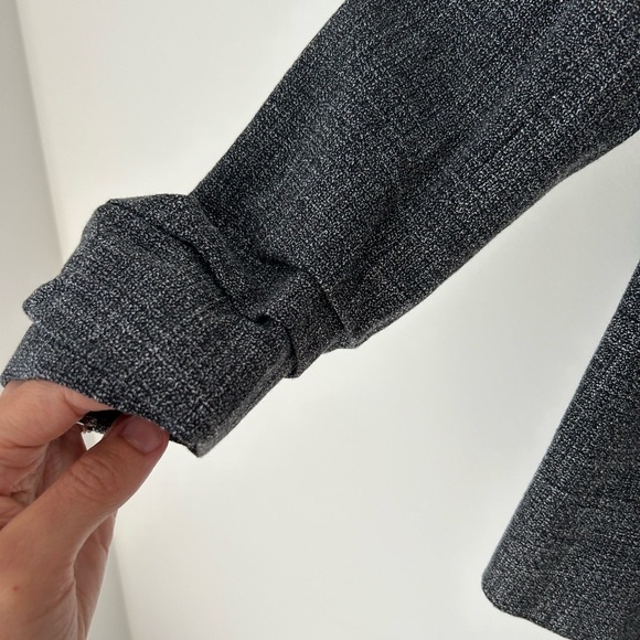 Babaton Charcoal Open-Front Blazer - Picture 8 of 14